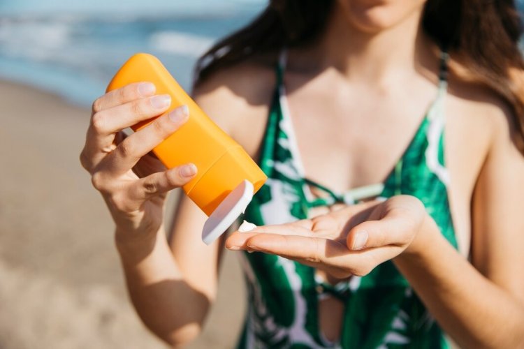 Sunburn vs. Skin Cancer: Recognising Early Signs and Adopting Preventive Measures